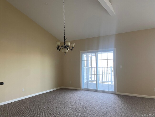 Building Photo - 11 Nicole Ct