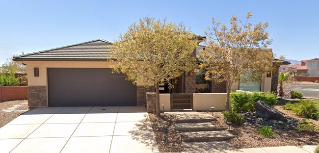 Building Photo - 2700 N Kenzies Way