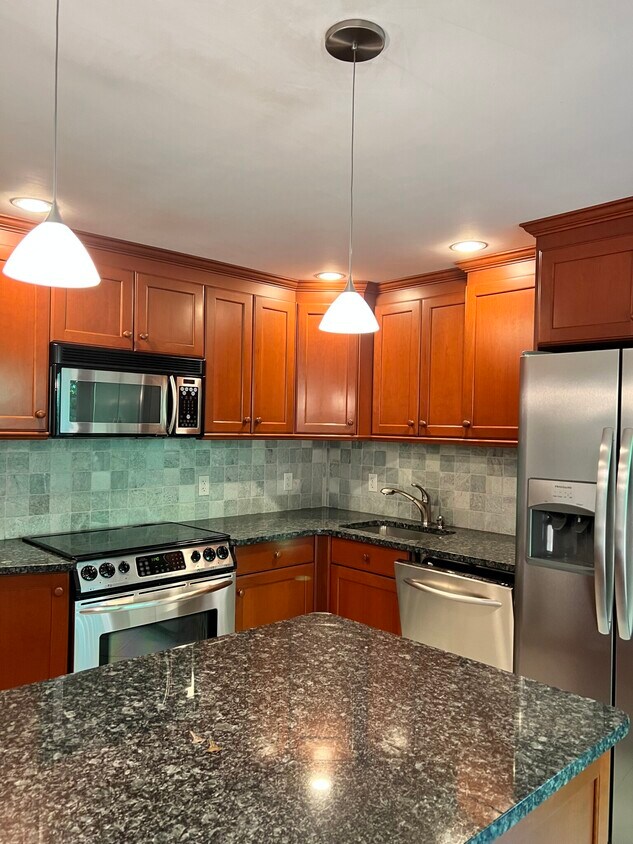 Foto principal - 108 Arlington St