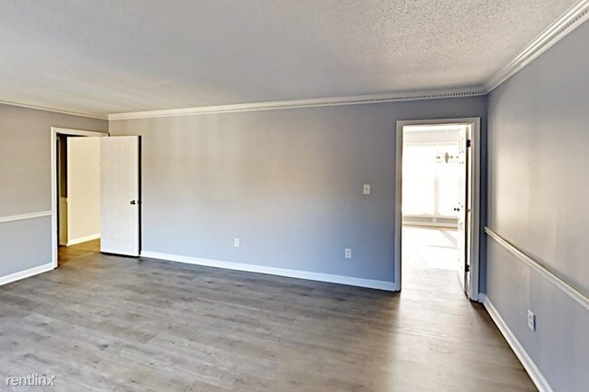 Foto del edificio - 3343 Herrenhut Rd