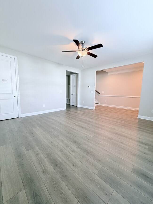 Foto del edificio - 939 Haybeck Ln