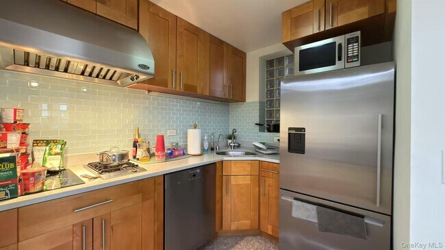 Foto del edificio - 41-28 Haight St