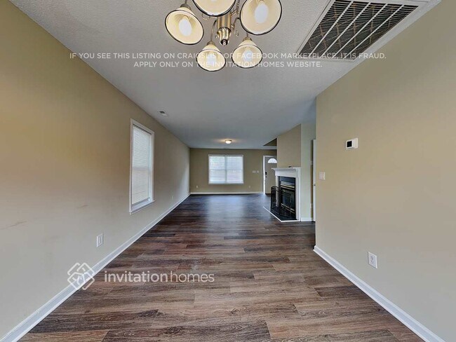 Foto del edificio - 2004 Pineton Ct