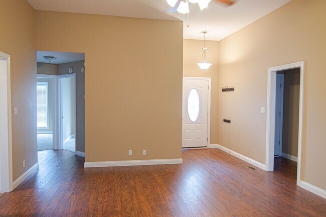 Foto del edificio - Pet Friendly Ranch!