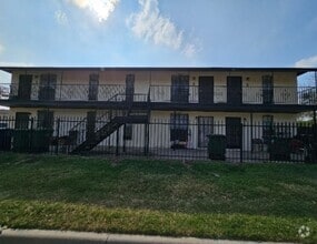 Building Photo - 3020 Corpus Christi St