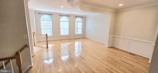 Foto del edificio - 44272 Silkworth Terrace