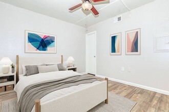 Interior Photo - Palm Desert Apartments