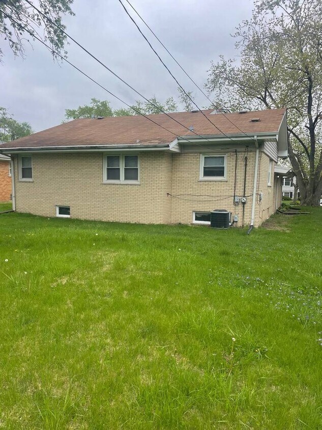 Foto del edificio - 22508 Lawndale Ave