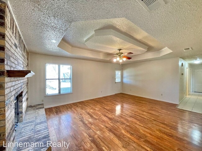 Building Photo - 3 br, 2 bath House - 115 South Brook Drive