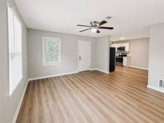 Building Photo - 4311 E Paulding Dr