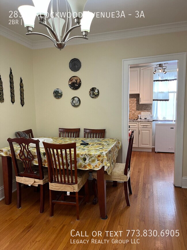 Foto del edificio - 2834 N Lockwood Ave