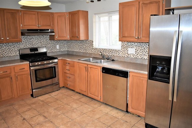 Foto del edificio - Gorgeous 3 bed, 2 bath Ranch