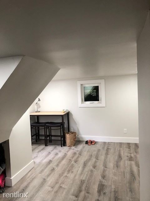 Foto del edificio - 1 br, 1 bath House - 6036 N Curtis Ave