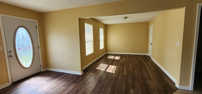 Building Photo - 1806 Watauga St