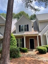 Building Photo - 2609 Broad Oaks Pl