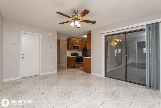 Building Photo - 3321 Knightsbridge Rd, Orlando, FL 32818