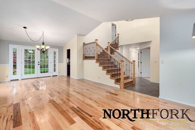 Building Photo - Quiet SE Boise Home