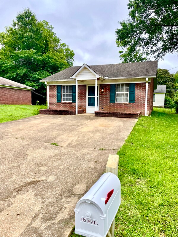 Foto principal - 400 Dobbins St