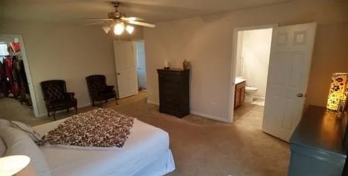 Foto del edificio - 788 Gloucester Ln