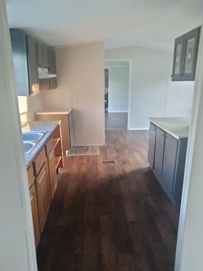 Foto del edificio - 104 Forest Creek Ln
