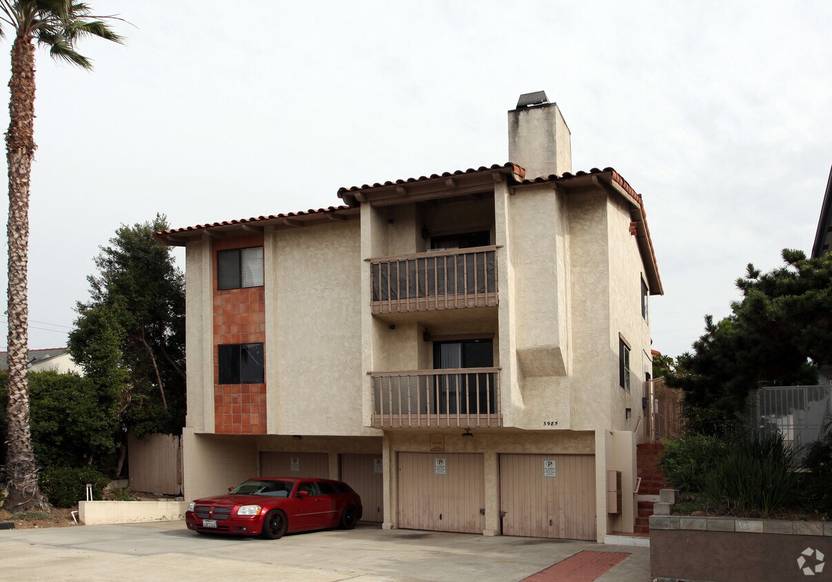 Primary Photo - 3985 MISSISSIPPI St