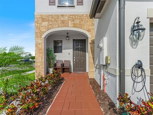 Foto del edificio - 11129 West 33rd Ct