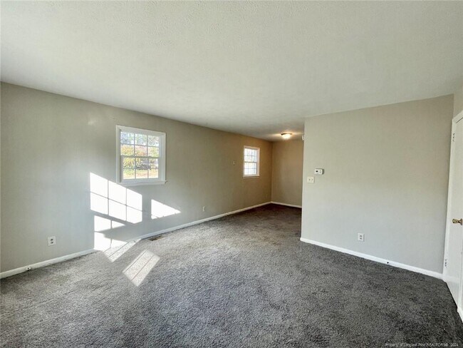 Building Photo - 830 Pilot Ave