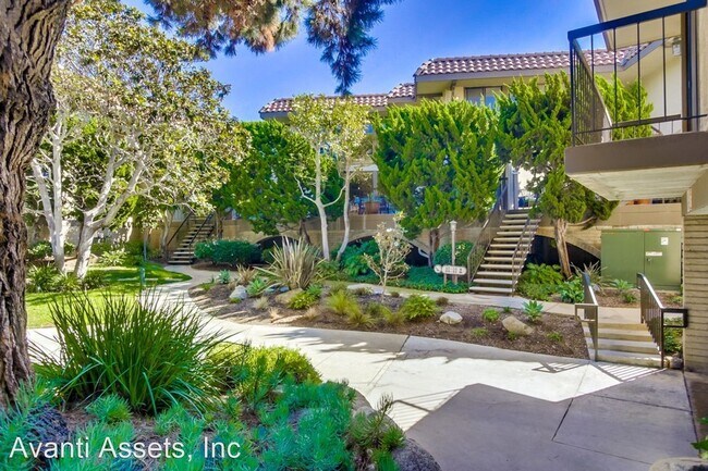 Building Photo - 190 Del Mar Shores Terrace