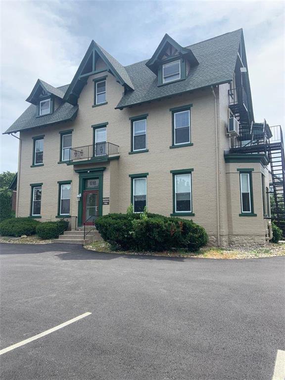 Building Photo - 618 Delaware Ave