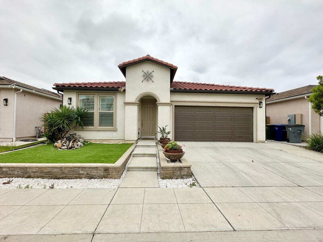 6097 E Homan Ave, Fresno, CA 93727 House Rental in Fresno, CA