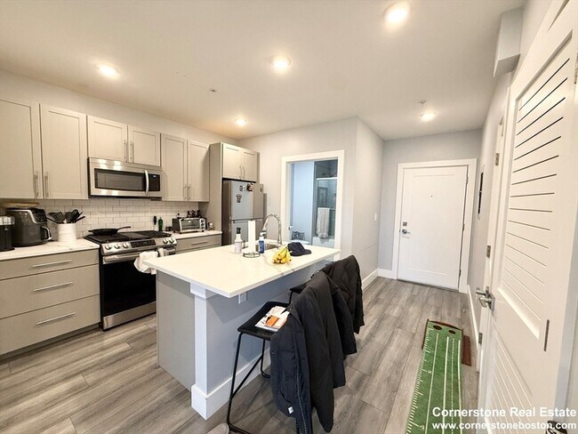 Building Photo - 55 W Fifth St
