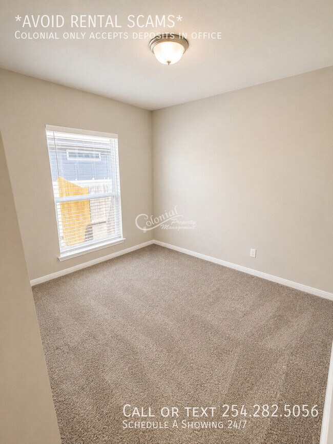 Building Photo - 2214 Wasabi Rd