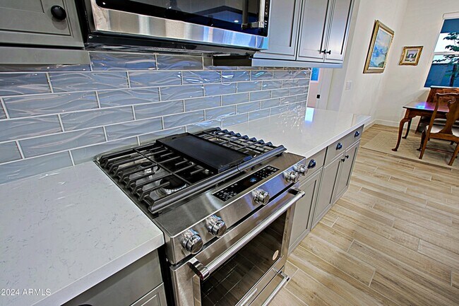 Foto del edificio - 17221 W Middlebury St