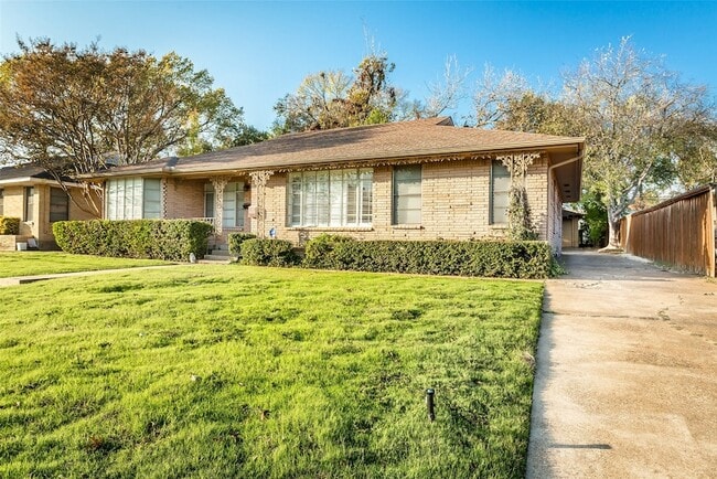 Foto del edificio - 6523 E Mockingbird Ln