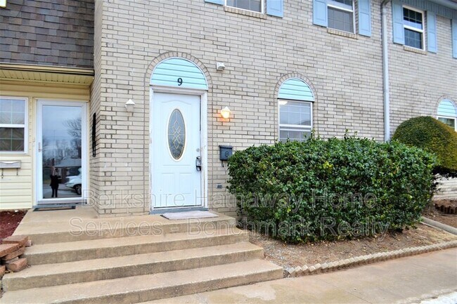 Foto del edificio - 3901 N Kickapoo Ave