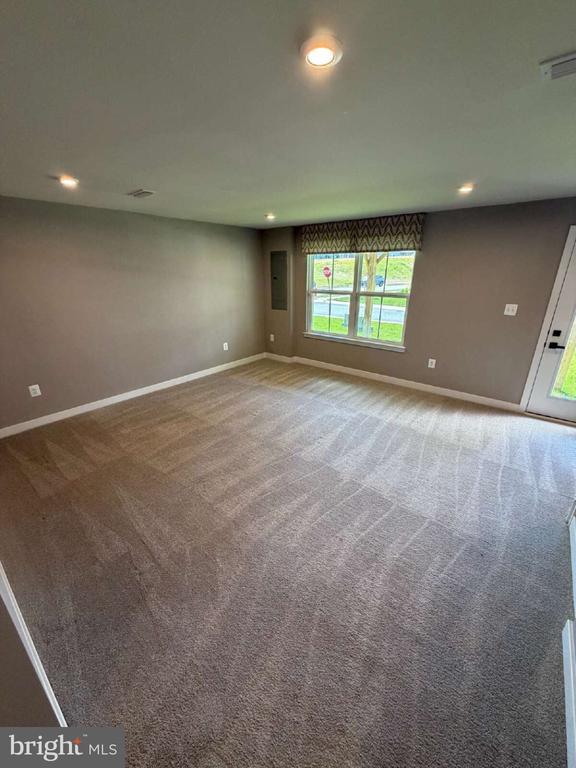 Foto del edificio - 8700 Stevenson Ln