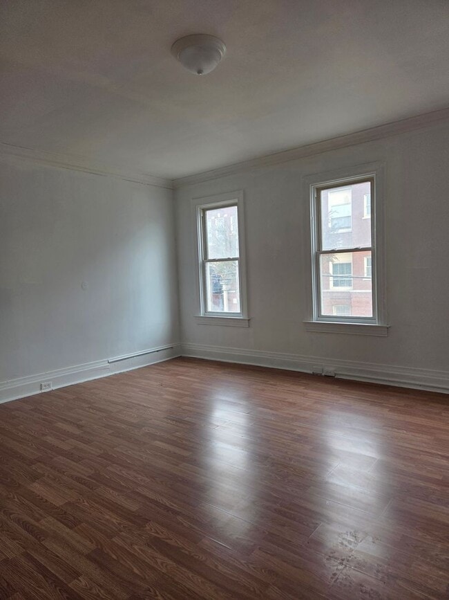 Building Photo - 510 N Pershing Ave