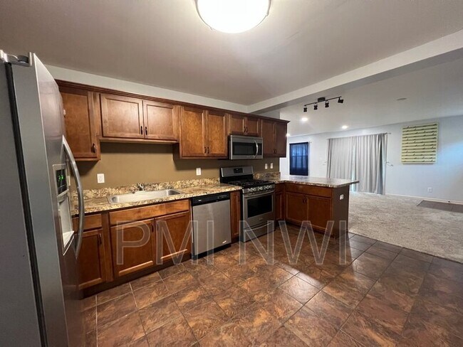Building Photo - 209 Northview Dr