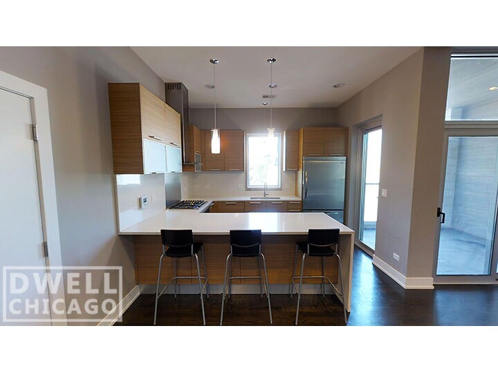 Foto principal - 815 N Ashland Ave
