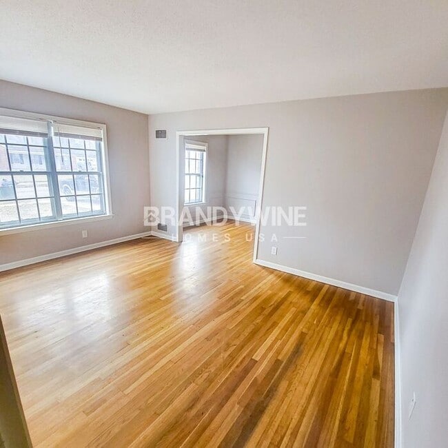 Building Photo - 4065 Beauchamp Cv