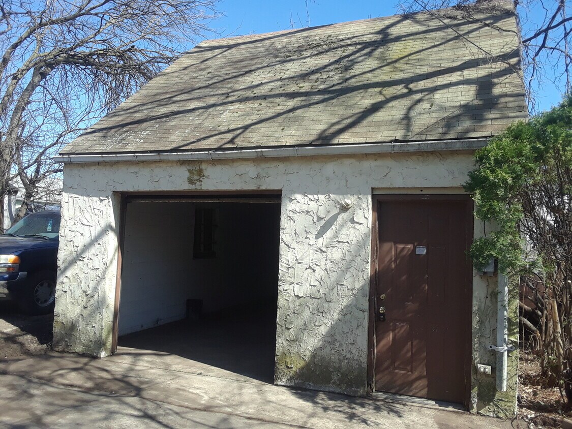 217 Wanamaker Ave Unit D, Essington, PA 19029 Apartments in Essington