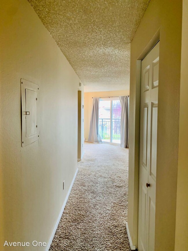 Building Photo - 2 br, 2 bath House - 3278 80th Ave SE Apt 1