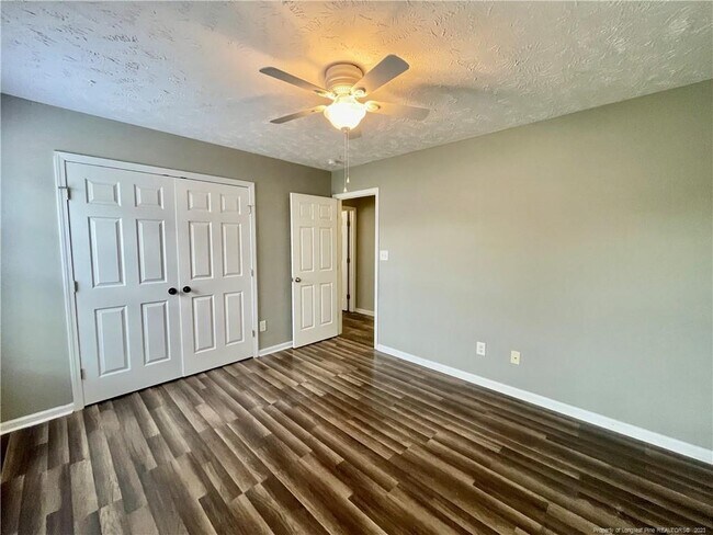 Building Photo - 2233 Sir Michael Dr