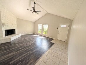 Building Photo - 2039 Wigmaker Dr
