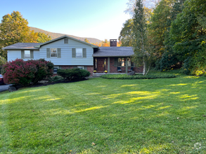 Building Photo - 59 Longview Terrace