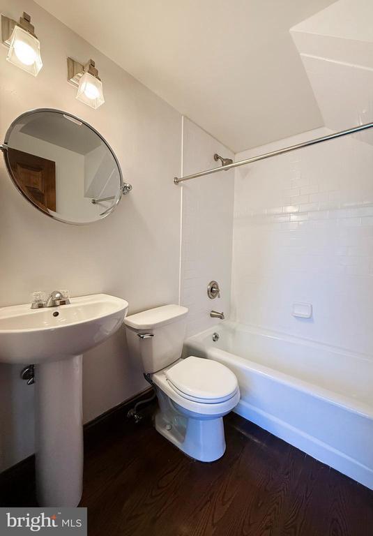 Foto del edificio - 2731 M St NW