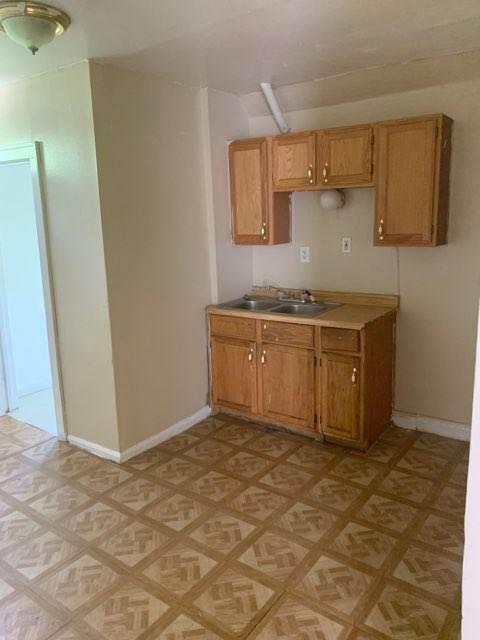 Foto del edificio - 2567A N 17th St