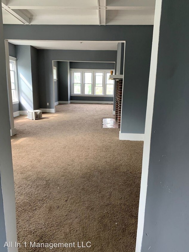 2000 E Grand Blvd, Detroit, MI 48211 Room for Rent in Detroit, MI