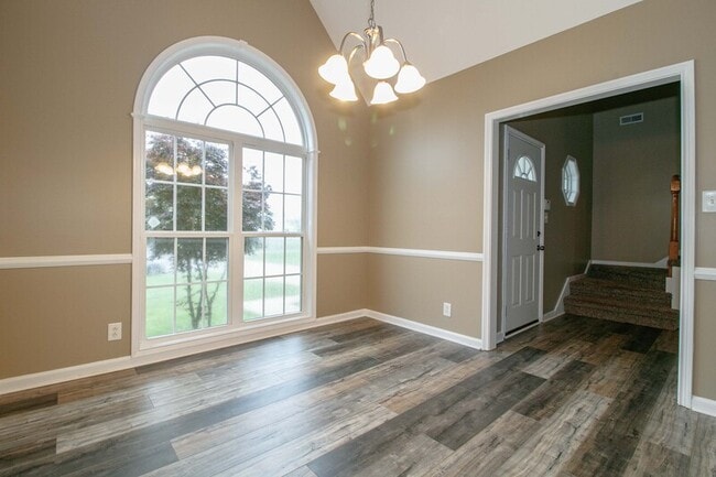 Foto del edificio - 284 Ballygar Ct