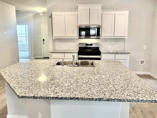 Foto del edificio - 147 Bay Mdws Ln